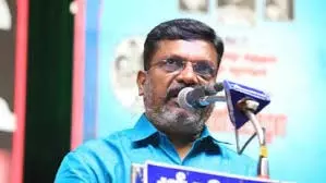 Tamil Nadu: थिरुमावलवन ने केंद्र की भाषा नीति पर कटाक्ष किया Tamil Nadu: थिरुमावलवन ने केंद्र की भाषा नीति पर कटाक्ष किया