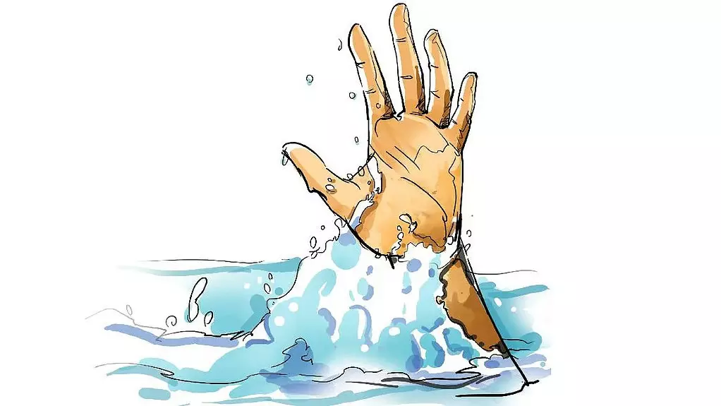 Andhra : महाशिवरात्रि पर गोदावरी नदी में पांच लोग डूबे Andhra : महाशिवरात्रि पर गोदावरी नदी में पांच लोग डूबे