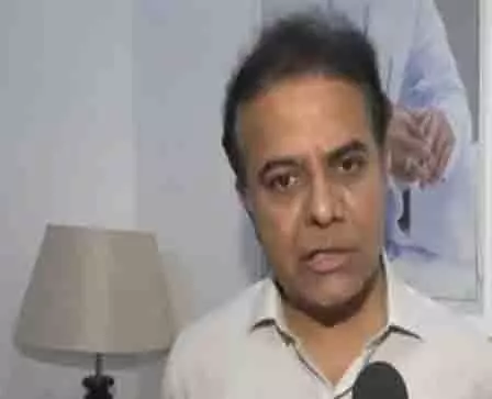 KT रामा राव ने परिसीमन पर स्टालिन के रुख का समर्थन किया, नया दृष्टिकोण प्रस्तावित किया KT रामा राव ने परिसीमन पर स्टालिन के रुख का समर्थन किया, नया दृष्टिकोण प्रस्तावित किया