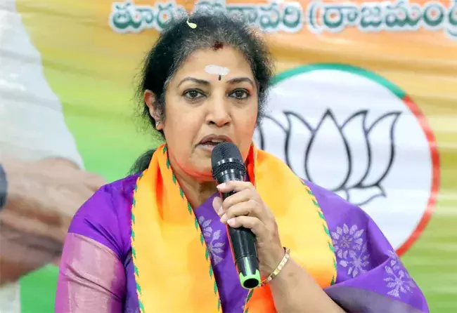 जगन ने विधानसभा में कहा कि सदस्यता रद्द कर दी जाएगी : MP Daggubati Purandeswari जगन ने विधानसभा में कहा कि सदस्यता रद्द कर दी जाएगी : MP Daggubati Purandeswari