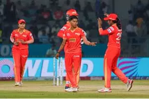 आरसीबी के खिलाफ मुकाबले में क्या वापसी कर पाएगी जीजी? आरसीबी के खिलाफ मुकाबले में क्या वापसी कर पाएगी जीजी?