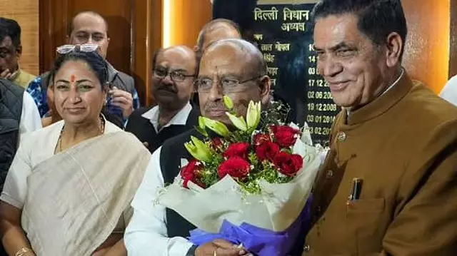 Delhi: मोहन सिंह बने दिल्ली विधानसभा के उपाध्यक्ष Delhi: मोहन सिंह बने दिल्ली विधानसभा के उपाध्यक्ष