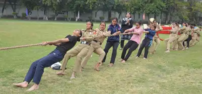 Sanjana, जसमीन ने एथलेटिक्स मीट में चमक बिखेरी Sanjana, जसमीन ने एथलेटिक्स मीट में चमक बिखेरी