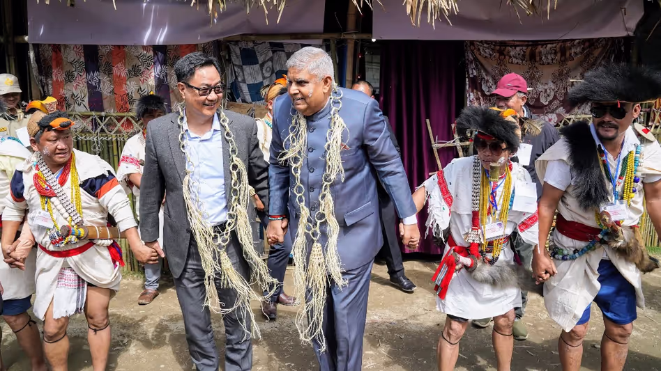 Arunachal : उपराष्ट्रपति धनखड़ ने पहले संयुक्त मेगा न्योकुम युल्लो उत्सव में आदिवासी विरासत Arunachal : उपराष्ट्रपति धनखड़ ने पहले संयुक्त मेगा न्योकुम युल्लो उत्सव में आदिवासी विरासत