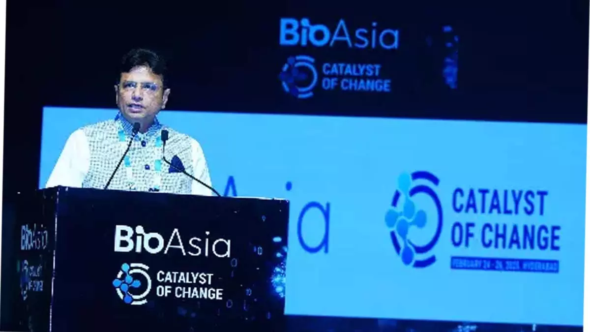 BioAsia शिखर सम्मेलन में तेलंगाना को 15,000 करोड़ रुपये का निवेश मिला- श्रीधर बाबू BioAsia शिखर सम्मेलन में तेलंगाना को 15,000 करोड़ रुपये का निवेश मिला- श्रीधर बाबू
