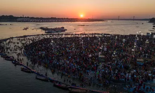 महाकुंभ में महाशिवरात्रि पर अंतिम महास्नान शुरू