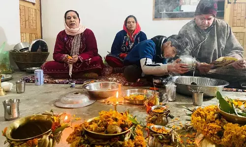 Srinagar हेराथ आज Srinagar हेराथ आज