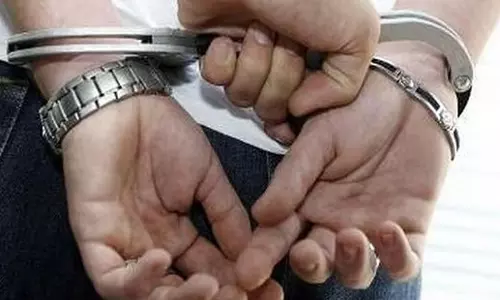 Odisha: होमगार्ड से शादी का वादा कर कुजांग आईआईसी मुश्किल में Odisha: होमगार्ड से शादी का वादा कर कुजांग आईआईसी मुश्किल में