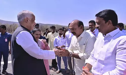Andhra: राज्यपाल अब्दुल नजीर ने श्रीशैलम मंदिर में पूजा की