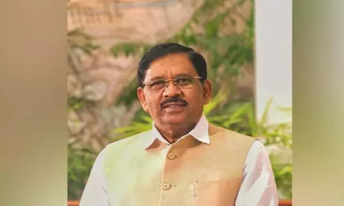Karnataka: गारंटी योजनाएं कर्नाटक सरकार पर बोझ Karnataka: गारंटी योजनाएं कर्नाटक सरकार पर बोझ