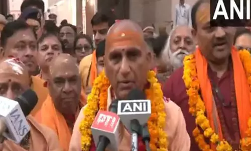 दुनिया ने हमारी सभ्यता, संस्कृति की झलक देखी: MahaKumbh पर जूना अखाड़े के गिरि महाराज