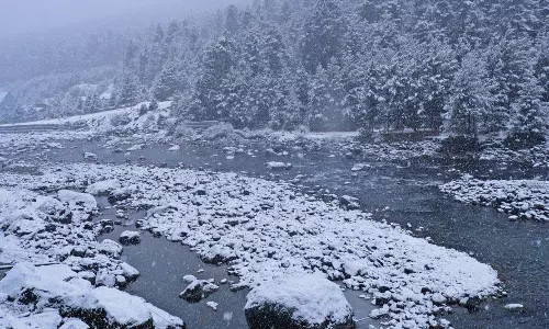Srinagar घाटी में और अधिक बारिश और बर्फबारी की संभावना