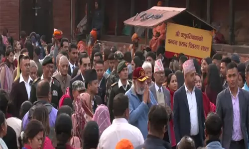 Kathmandu में पशुपतिनाथ मंदिर में छह पूर्व भारतीय सेना प्रमुखों ने की विशेष पूजा Kathmandu में पशुपतिनाथ मंदिर में छह पूर्व भारतीय सेना प्रमुखों ने की विशेष पूजा