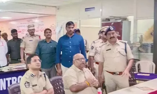 Andhra: डीआईजी ने श्रीशैलम में सुरक्षा व्यवस्था की समीक्षा की