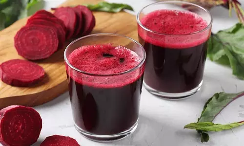 Beetroot Juice: झटपट तैयार हो जाता है ये हेल्दी ड्रिंक, स्वाद भी लाजवाब