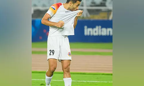 ISL: हैदराबाद एफसी की नजर ईस्ट बंगाल एफसी प्लेऑफ की दौड़ में बाधा डालने पर ISL: हैदराबाद एफसी की नजर ईस्ट बंगाल एफसी प्लेऑफ की दौड़ में बाधा डालने पर
