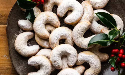 वेनिला क्रेसेंट्स रेसिपी
