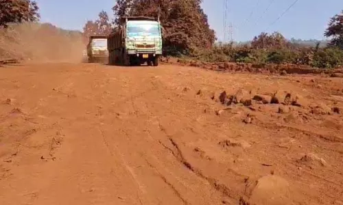Joda -बामेबारी सड़क के काम में देरी Joda -बामेबारी सड़क के काम में देरी