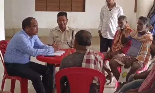 चिकिती जहरीली शराब त्रासदी: जांच शुरू चिकिती जहरीली शराब त्रासदी: जांच शुरू