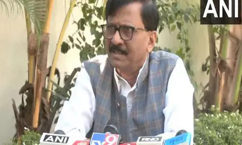 Sanjay Raut ने महाराष्ट्र सीएम से कहा- फिक्सर को पीएस, ओएसडी के रूप में सिफारिश करने वाले मंत्रियों के नाम उजागर करें