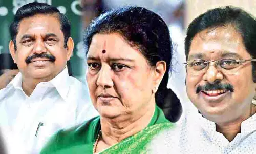 विभाजित AIADMK में सत्ता संघर्ष तेज होने से जातिगत मतभेद सामने आए