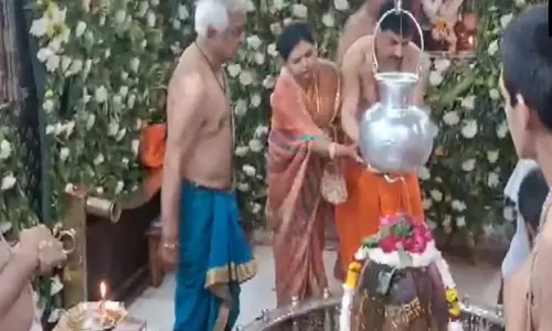 MP CM मोहन यादव ने महाशिवरात्रि पर उज्जैन के महाकालेश्वर मंदिर में पूजा-अर्चना की