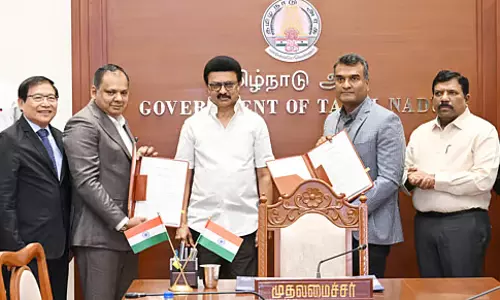 Tamil Nadu : 5,000 करोड़ रुपये के निवेश से फुटवियर निर्माण! 50,000 लोगों को रोजगार Tamil Nadu : 5,000 करोड़ रुपये के निवेश से फुटवियर निर्माण! 50,000 लोगों को रोजगार
