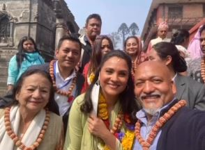 Lara Dutta ने महाशिवरात्रि पर पशुपतिनाथ मंदिर में अपना पुराना सपना पूरा किया