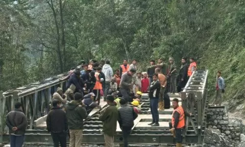 Nagaland : बीआरओ बेली ब्रिज के साथ द्ज़ोंगू में संपर्क बहाल Nagaland : बीआरओ बेली ब्रिज के साथ द्ज़ोंगू में संपर्क बहाल