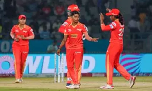 आरसीबी के खिलाफ मुकाबले में क्या वापसी कर पाएगी जीजी? आरसीबी के खिलाफ मुकाबले में क्या वापसी कर पाएगी जीजी?