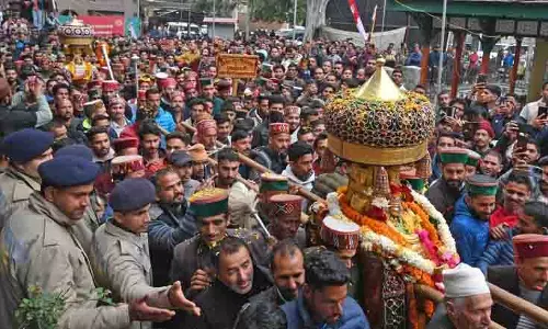 कल से शुरू हो रहे महाशिवरात्रि उत्सव के लिए देवता कमरूनाग Mandi पहुंचे