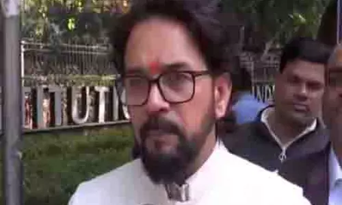 पिछले दरवाजे से राज्यसभा में प्रवेश करने का प्रयास:अनुराग ठाकुर ने Kejriwal पर हमला किया पिछले दरवाजे से राज्यसभा में प्रवेश करने का प्रयास:अनुराग ठाकुर ने Kejriwal पर हमला किया