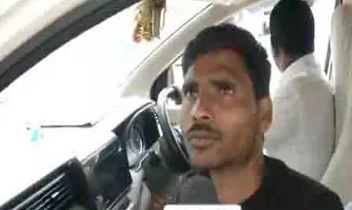 SLBC सुरंग ढहने से खनिकों को चल रहे बचाव अभियान में चुनौतियों का सामना करना पड़ रहा SLBC सुरंग ढहने से खनिकों को चल रहे बचाव अभियान में चुनौतियों का सामना करना पड़ रहा