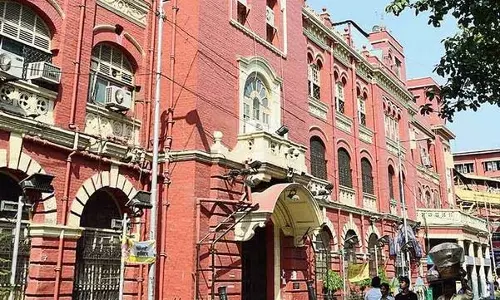 विश्वकर्मा पूजा अवकाश में बदलाव: Kolkata नगर निगम ने स्पष्टीकरण जारी किया विश्वकर्मा पूजा अवकाश में बदलाव: Kolkata नगर निगम ने स्पष्टीकरण जारी किया