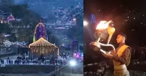 शिव नगरी काशी की तर्ज पर पहली बार छोटी काशी मंडी में हुआ भव्य ब्यास आरती का आयोजन शिव नगरी काशी की तर्ज पर पहली बार छोटी काशी मंडी में हुआ भव्य ब्यास आरती का आयोजन