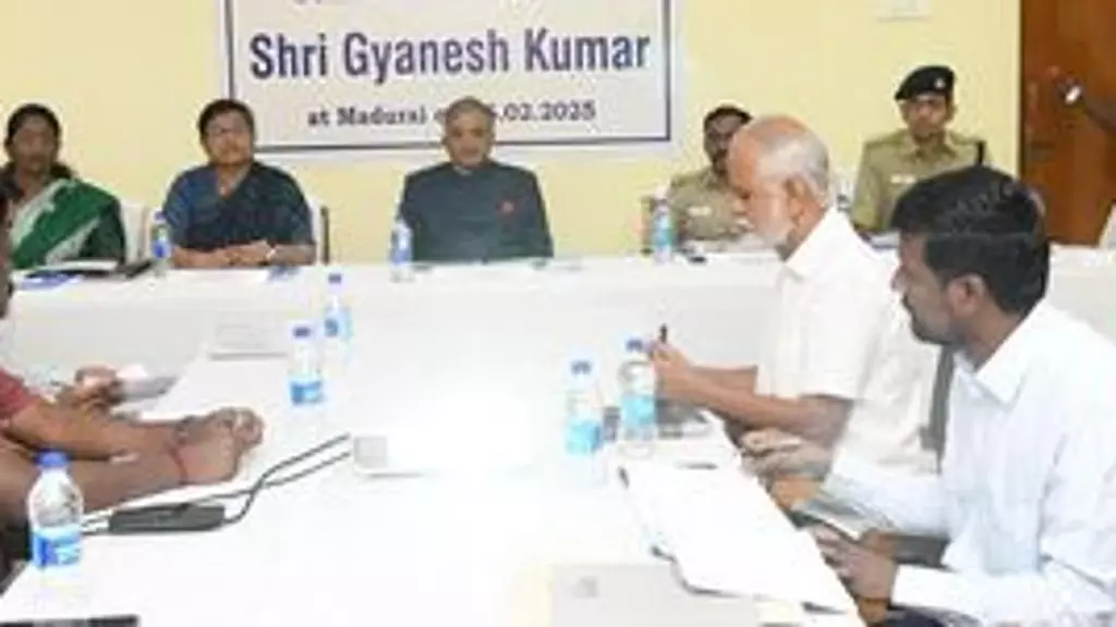 Tamil Nadu: चुनाव आयोग वहां होगा, इसलिए मतदाता उसका समर्थन करेंगे Tamil Nadu: चुनाव आयोग वहां होगा, इसलिए मतदाता उसका समर्थन करेंगे
