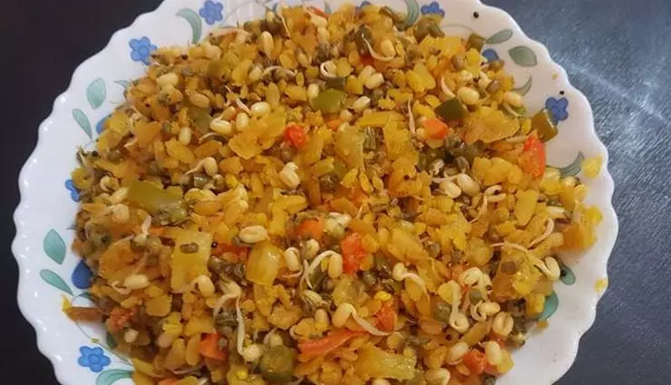 Recipe: स्प्राउट्स पोहा,हेल्दी और स्वादिष्ट डिश Recipe: स्प्राउट्स पोहा,हेल्दी और स्वादिष्ट डिश