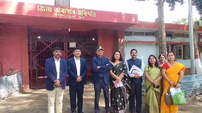 Assam : मोरीगांव में नवभारत साक्षरता मिशन के तहत शैक्षिक प्रमाण पत्र वितरित किए गए Assam : मोरीगांव में नवभारत साक्षरता मिशन के तहत शैक्षिक प्रमाण पत्र वितरित किए गए