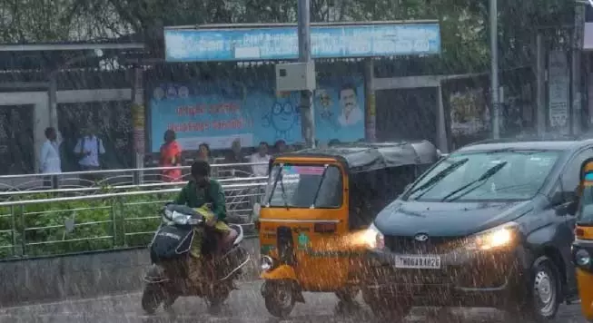 Tamil Nadu: भारी बारिश की चेतावनी से पहले जिला कलेक्टरों को एहतियात बरतने के निर्देश Tamil Nadu: भारी बारिश की चेतावनी से पहले जिला कलेक्टरों को एहतियात बरतने के निर्देश