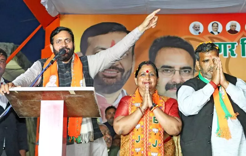 Haryana : सैनी ने करनाल में कहा, कांग्रेस के बागियों ने चुनाव में भाजपा की मदद की Haryana : सैनी ने करनाल में कहा, कांग्रेस के बागियों ने चुनाव में भाजपा की मदद की