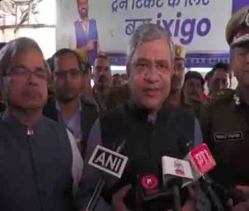 सभी के सहयोग से हम समन्वय से काम कर पाए और महाकुंभ के लिए 16,000 से अधिक ट्रेनें चला पाए: अश्विनी वैष्णव सभी के सहयोग से हम समन्वय से काम कर पाए और महाकुंभ के लिए 16,000 से अधिक ट्रेनें चला पाए: अश्विनी वैष्णव