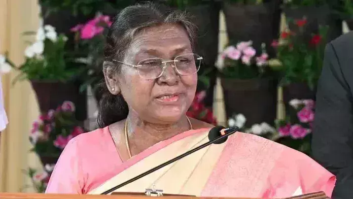 Nagaland : संतों ने समाज में महिलाओं को सम्मानजनक स्थान दिलाया Nagaland : संतों ने समाज में महिलाओं को सम्मानजनक स्थान दिलाया
