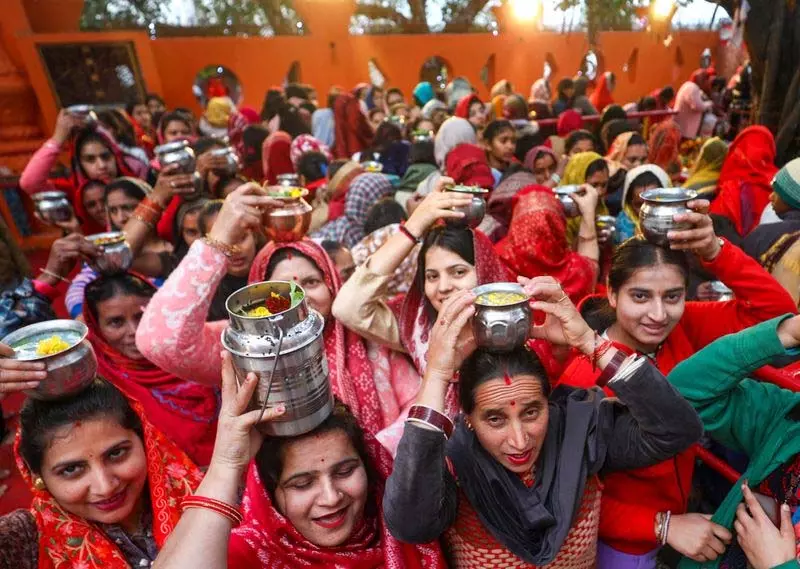 पूरे केंद्र शासित प्रदेश में ‘Herath’ मनाया गया, उमर ने कश्मीरी पंडितों को शुभकामनाएं दीं पूरे केंद्र शासित प्रदेश में ‘Herath’ मनाया गया, उमर ने कश्मीरी पंडितों को शुभकामनाएं दीं