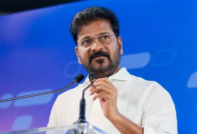 किशन रेड्डी और बंदी संजय उन परियोजनाओं को लाने के लिए जिम्मेदार हैं : CM Revanth Reddy किशन रेड्डी और बंदी संजय उन परियोजनाओं को लाने के लिए जिम्मेदार हैं : CM Revanth Reddy