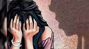 Haldwani: चलती टैक्सी में बच्ची से दुष्कर्म का प्रयास, आरोपी गिरफ्तार Haldwani: चलती टैक्सी में बच्ची से दुष्कर्म का प्रयास, आरोपी गिरफ्तार