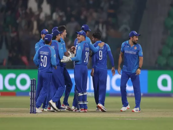 क्रिकेट जगत ने चैम्पियंस ट्रॉफी में इंग्लैंड पर अफगानिस्तान की शानदार जीत की सराहना की क्रिकेट जगत ने चैम्पियंस ट्रॉफी में इंग्लैंड पर अफगानिस्तान की शानदार जीत की सराहना की