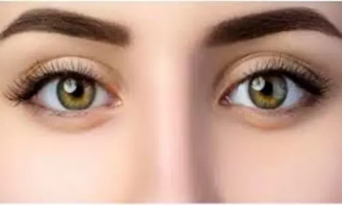 Beauty: घनी और काली आइब्रो पाने का सस्ता घरेलू उपाय Beauty: घनी और काली आइब्रो पाने का सस्ता घरेलू उपाय