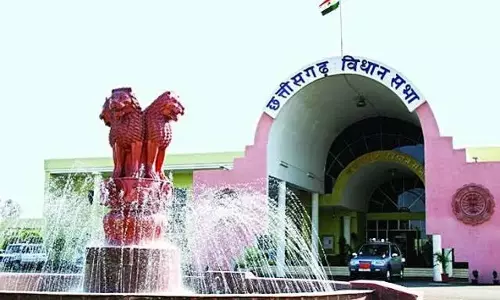 बजट सत्र 2025 का आज तीसरा दिन, PWD PHE समेत उद्योग विभाग के मुद्दे उठेंगे बजट सत्र 2025 का आज तीसरा दिन, PWD PHE समेत उद्योग विभाग के मुद्दे उठेंगे
