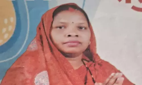 जीत का जश्न फिर महिला सरपंच की मौत, गांव में मातम जीत का जश्न फिर महिला सरपंच की मौत, गांव में मातम