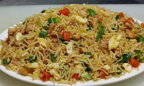 चिकन फ्राइड राइस रेसिपी